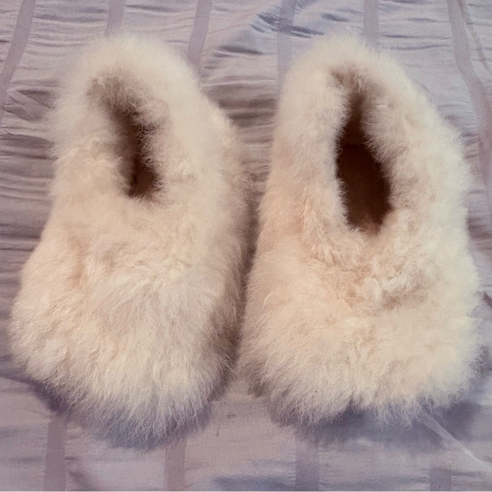 100% Alpaca Toddler Slippers!